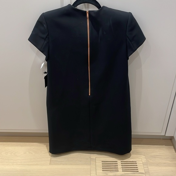 Mini dress with shoulder pads LANDSCAPE size 2 - Picture 4 of 4